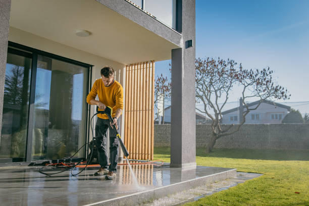 Best Animal Enclosure Cleaning  in Round Lake Park, IL